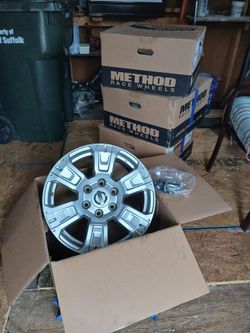 2018 Nissan titan 18" rims