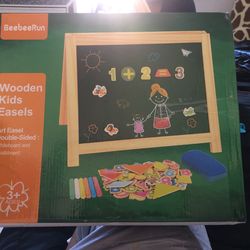 Beebeerun Woden Chalk & White Board