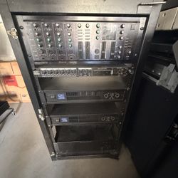 Entertainment Cabinet Stereo - Amplifier & Receiver