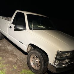 2000 Chevrolet 3500 HD