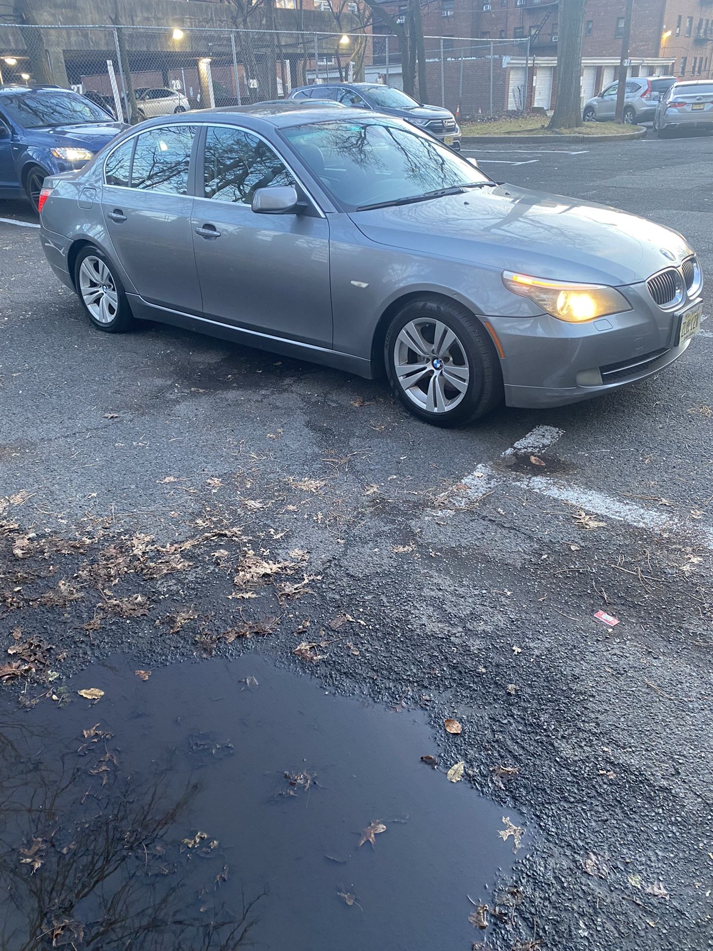 2009 BMW 528i