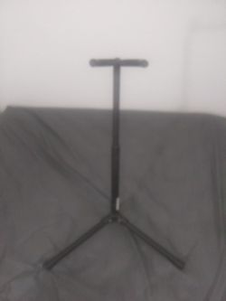 GUITAR STAND