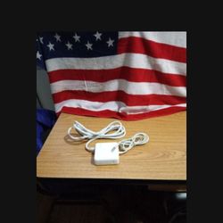 Apple 60w MagSafe Power Adapter