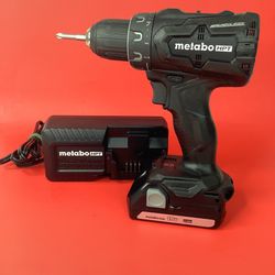 Metabo HPT 18V Cordless Driver Drill Battery And Charger 