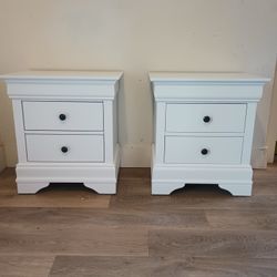 Pair Of Nightstands 