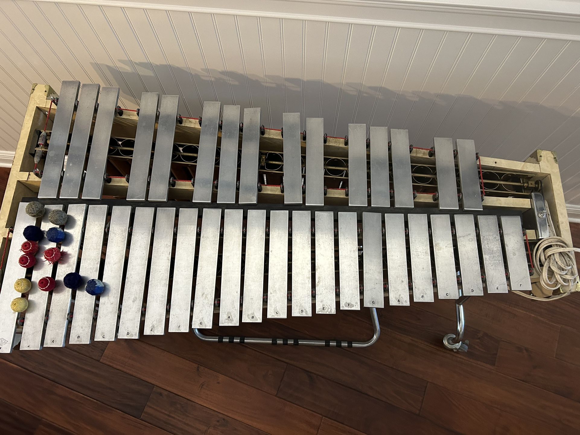 “Jenco” Electric Vib’s, Or “Vibraphone.
