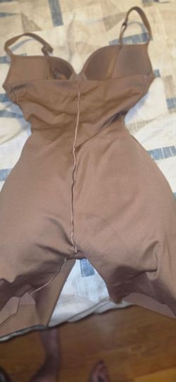 SKIMS Body faja