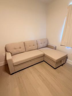 Sleeper Sectional Sofa/Storage Chaise