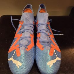 Puma Soccer Cleats Size 7