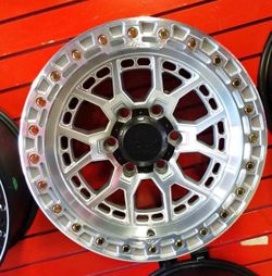 18x9 Lock wheels 