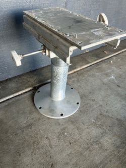 Boat Seat Pedestals