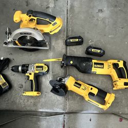 4pc Dewalt Power Tools 2 Batteries and Charger