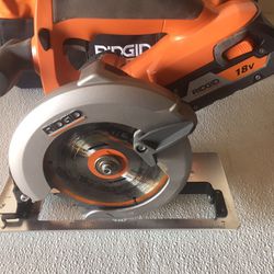 Ridgid 6 1/2” Saw w/charger ,two Batteries 