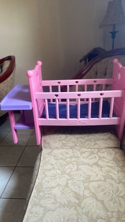 Camita para muñecas  $10.00