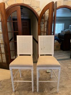 Set of 2 White Cane Back Bar Stools