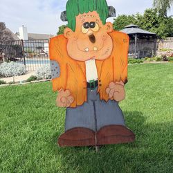 Halloween yard decor Frankenstein