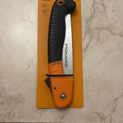 Fiskars 7" Folding Steel Saw with Non-Slip Grip, 1Pc, Handsaw, Black and Orange