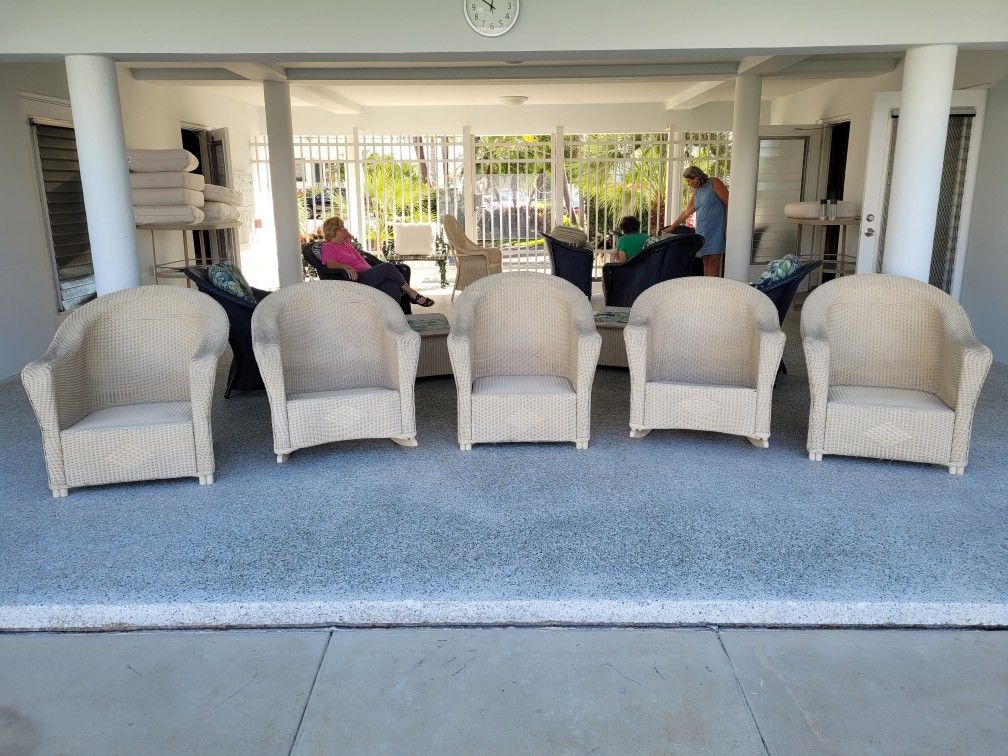 Lloyd Flanders VINTAGE OUTDOOR Wicker Patio Chairs
