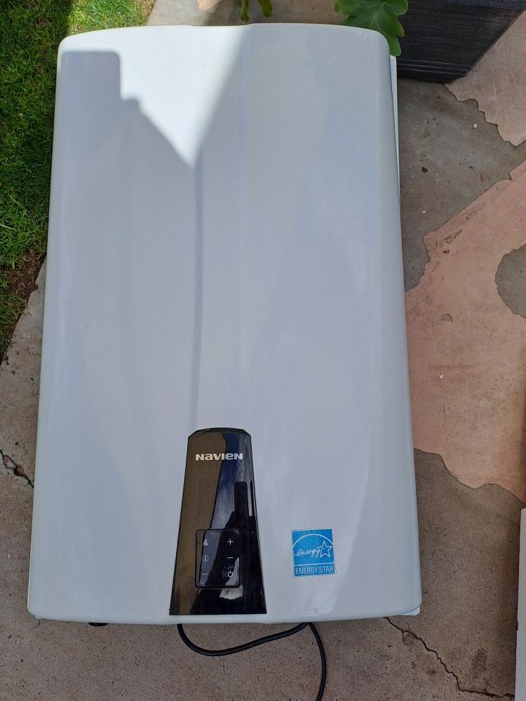 Navien Tankless Water Heater, gas