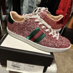 Women Gucci Sneakers 