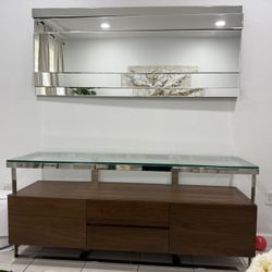 Modern Mirror And Buffet Table