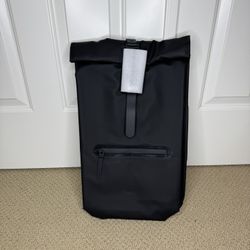 PRICE FIRM Rains Rolltop Rucksack Waterproof Backpack Black BRAND NEW w/Tags MSRP $140