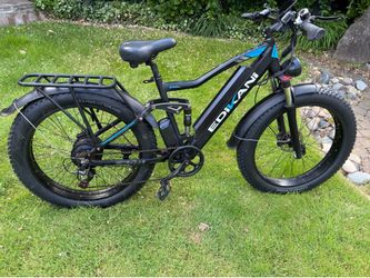 Edikani E-Bike with 26 inch wheels and 4 inch fat tires - $735