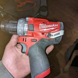 Milwaukee Fuel Hammer Drill 
