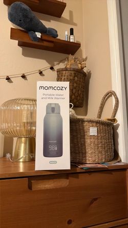 Momcozy portable water and milk warmer