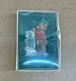 1981 HALLMARK Keepsake “THE ICE SCULPTOR” Christmas ORNAMENT Made in HONG KONG 👀 (please read description)