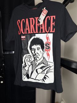 Men Scarface T-Shirt size medium