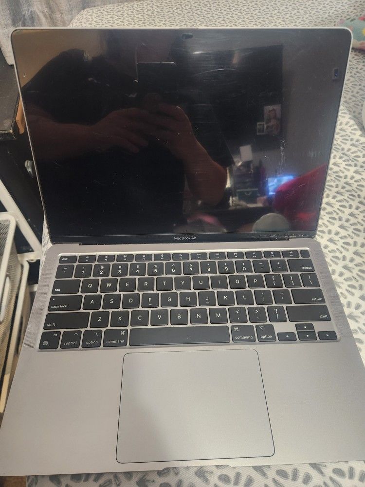 MacBook Air A2337  (Activation Locked)