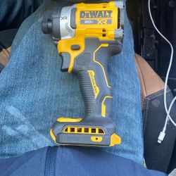 Dewalt 20V XR 1/4” 3 Speed Impact Driver
