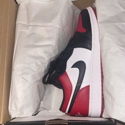 Jordan 1 Low “Bred Toe”