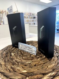 🔥 Foldable & Powerful! -  Samsung Galaxy Z Flip 6 5G – Just $5 Down! 📱