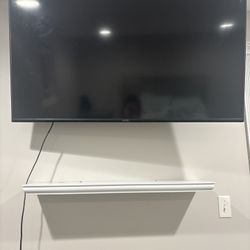 Flat Screen tv Brand New !!