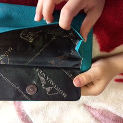 2 women's wallets for ONLY $25