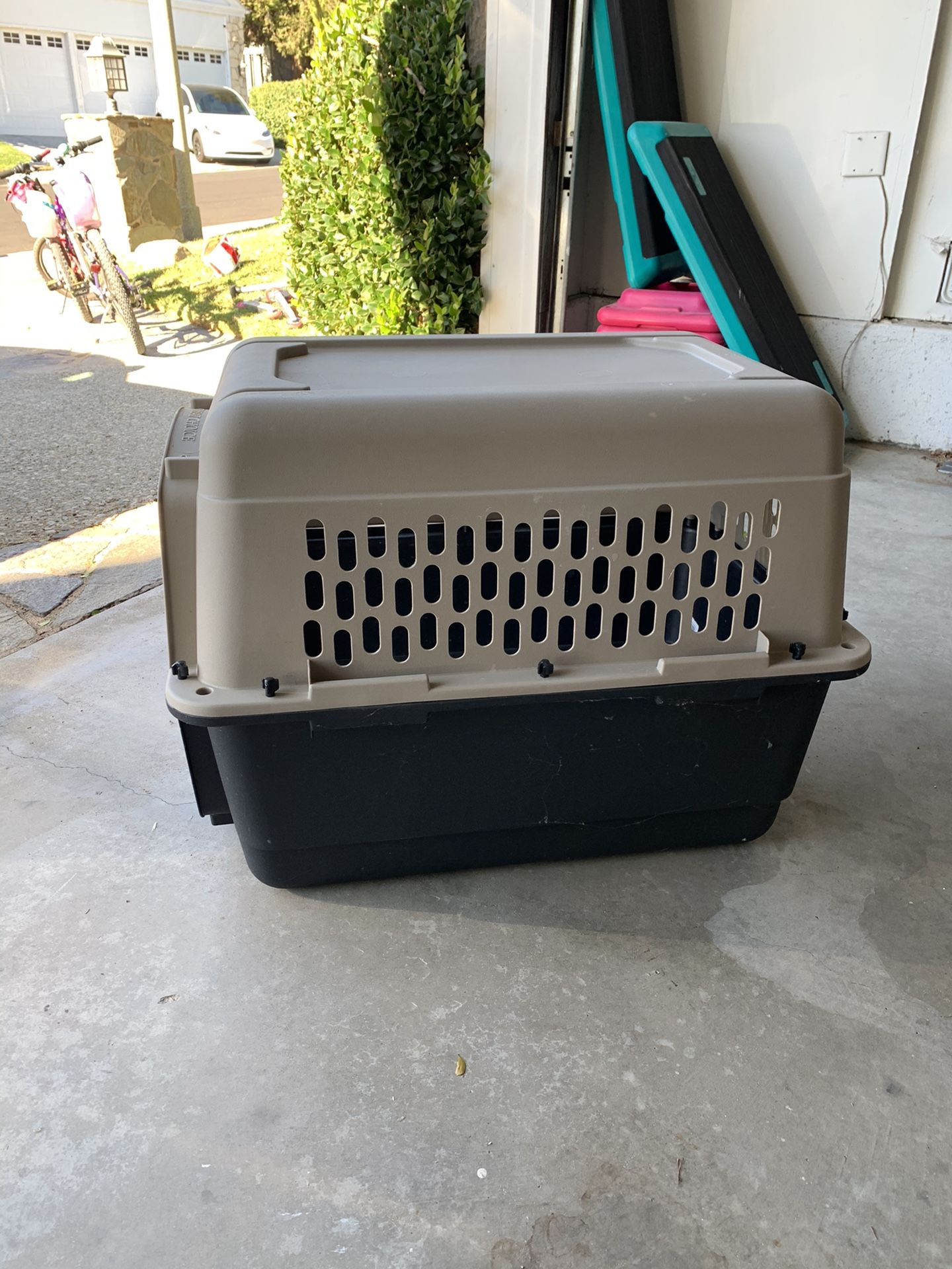 Large “Grreat Choice” Brand Dog Crate for Sale in Los Angeles, CA OfferUp