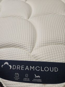 California king Dream Cloud Mattress
