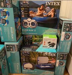 NEW IN BOX River Tubes & Cooler Floats Island Floats (Prices listed in ad)