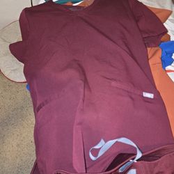 Figs Burgundy 70 OBO