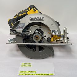 DeWalt 60V Flexvolt Advantage 7-1/4" Circular Saw DCS573 -FOR PARTS  NOT WORKING