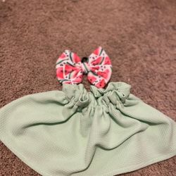 Size 4t Handmade Drop And Bow 