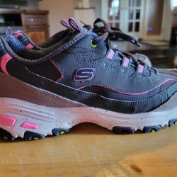 Women's Sketchers D'lux Sneakers 