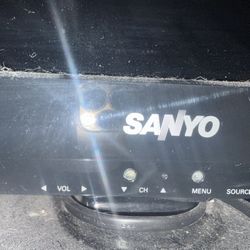 40 Inch Flat Screen Tv ( NOT a smart Tv). 