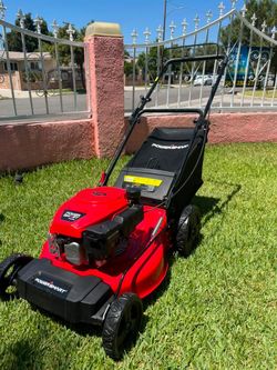 PowerSmart
21 in. 144cc OHV 4-stroke engine 3-in-1 Gas Push Lawn Mower
