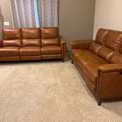 Mid century Modern Couches  Reclinable