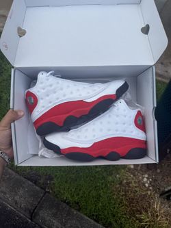 Jordan 13 2026 Size 8.5 Used Super Clean