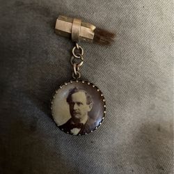 John Wilkes, Booth, hair, locket, and pendant