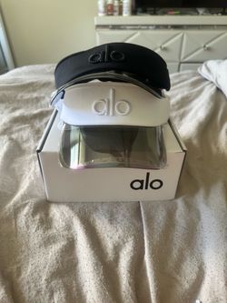 All The Solar Visor 2 sets in white and black